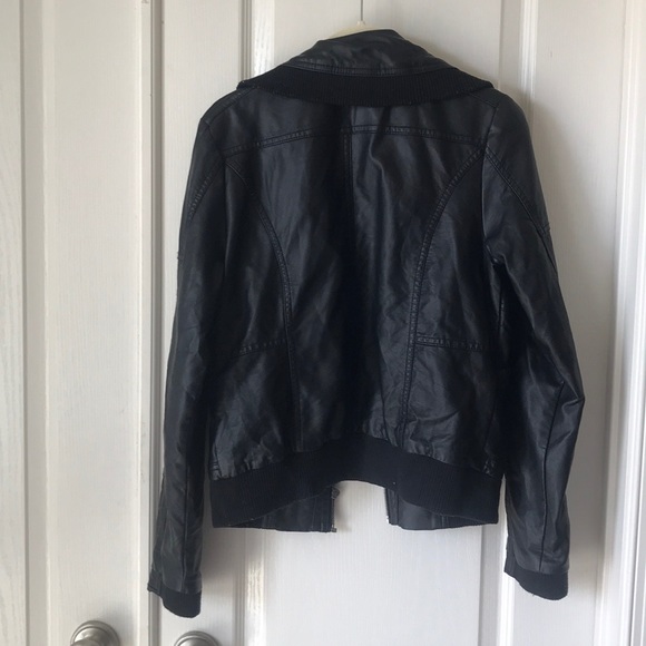 Faux leather jacket - Picture 4 of 5